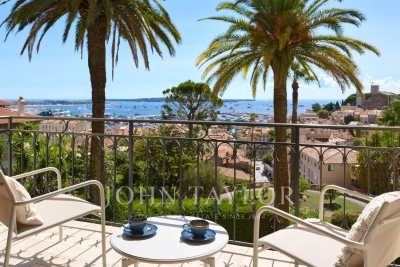 Apartment for sale in CANNES  - 4 rooms - 129 m&sup2; 