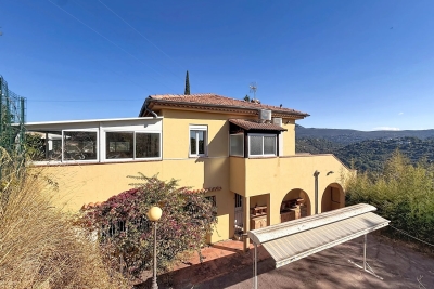Maison &agrave; vendre &agrave; NICE Carabacel - 6 pi&egrave;ces - 228 m&sup2; 