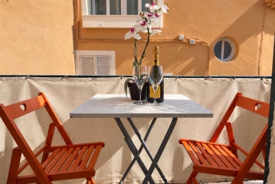 Apartment for sale in VILLEFRANCHE-SUR-MER  - 4 rooms - 80 m&sup2; 