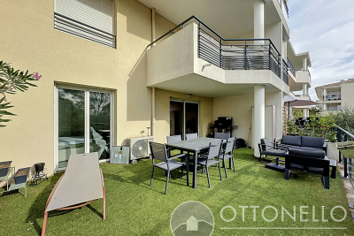 Appartement &agrave; vendre &agrave; Roquebrune-sur-Argens  - 2 pi&egrave;ces 48 m&sup2; 