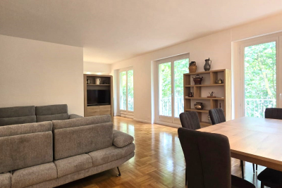 Appartement &agrave; louer &agrave; VERSAILLES  - 4 pi&egrave;ces - 110 m&sup2; 