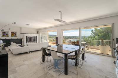 Appartement &agrave; vendre &agrave; Bandol  - 4 pi&egrave;ces 184 m&sup2; 