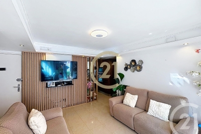 Appartement &agrave; vendre &agrave; Cannes-la-Bocca  - 4 pi&egrave;ces 62 m&sup2; 