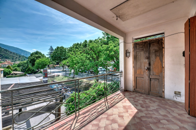 Appartement &agrave; vendre &agrave; Puget-Theniers  - 6 pi&egrave;ces 124 m&sup2; 
