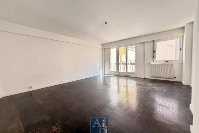 Appartement &agrave; vendre &agrave; Paris 16Eme  - 3 pi&egrave;ces 71 m&sup2; 