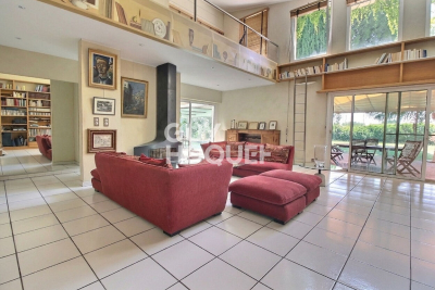 Maison &agrave; vendre &agrave; Tarascon  - 10 pi&egrave;ces 214 m&sup2; 