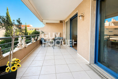 Appartement &agrave; vendre &agrave; Cavalaire-sur-Mer  - 3 pi&egrave;ces 68 m&sup2; 