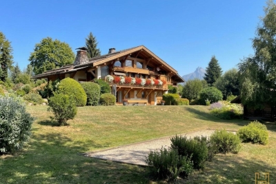 Maison &agrave; vendre villa quartier chic est 