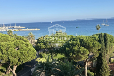 Appartement &agrave; vendre &agrave; Le Lavandou  - 3 pi&egrave;ces 77 m&sup2; 