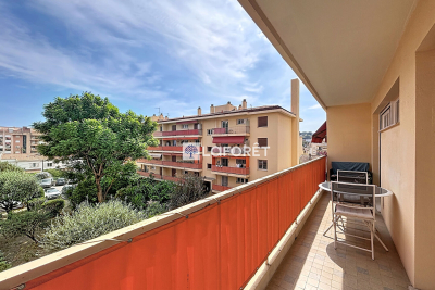 Appartement &agrave; vendre &agrave; ROQUEBRUNE-CAP-MARTIN  - 1 pi&egrave;ces - 30 m&sup2; 