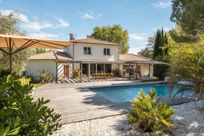 Maison &agrave; vendre &agrave; BOULIAC  - 7 pi&egrave;ces - 280 m&sup2; 