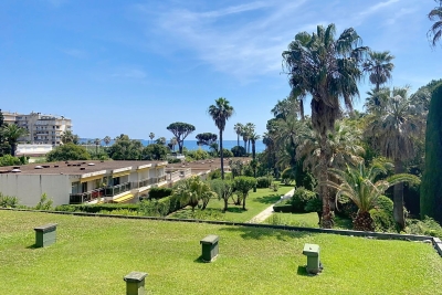 Apartment to rent in CANNES  - 2 rooms - 50 m² 