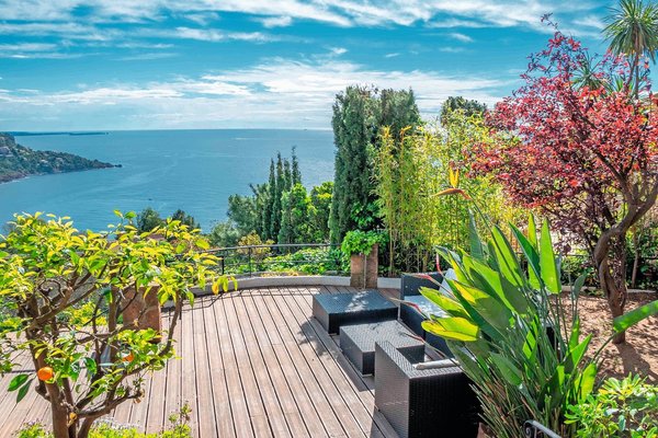 THÉOULE-SUR-MER - Annonce Maison à vendre 7 pièces - 200 m² THÉOULE-SUR-MER - Annonce Maison à vendre 7 pièces - 200 m²