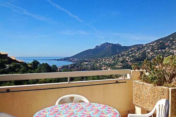 THÉOULE-SUR-MER - Annonce Appartement à vendre Studio - 20 m² THÉOULE-SUR-MER - Annonce Appartement à vendre Studio - 20 m²