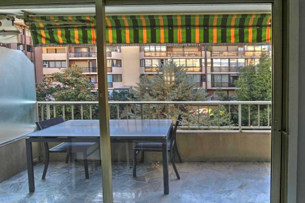 CANNES - Advertisement Apartment for sale 3 rooms - 69 m² CANNES - Advertisement Apartment for sale 3 rooms - 69 m²
