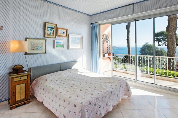 VILLEFRANCHE-SUR-MER - Annonce Appartement à vendre 3 pièces - 144 m² VILLEFRANCHE-SUR-MER - Annonce Appartement à vendre 3 pièces - 144 m²