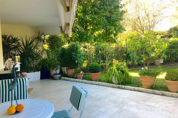 CANNES - Annonce Appartement à vendre 2 pièces - 55 m² CANNES - Annonce Appartement à vendre 2 pièces - 55 m²