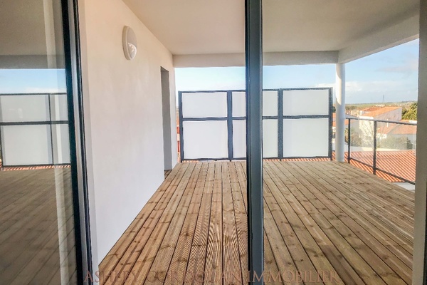 LA ROCHELLE - Annonce Appartement à vendre 4 pièces - 83 m² LA ROCHELLE - Annonce Appartement à vendre 4 pièces - 83 m²