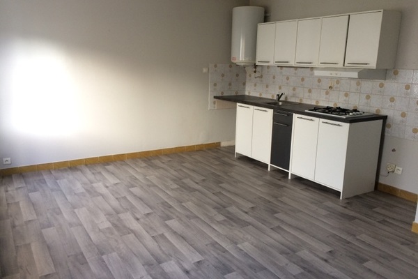 ROYAN - Annonce Bien à vendre 4 pièces - 94 m² ROYAN - Annonce Bien à vendre 4 pièces - 94 m²
