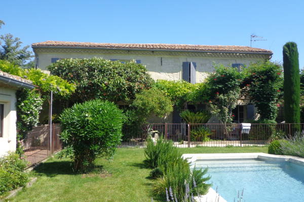 ST-RÉMY-DE-PROVENCE - Annonce Maison à vendre 7 pièces - 150 m² ST-RÉMY-DE-PROVENCE - Annonce Maison à vendre 7 pièces - 150 m²