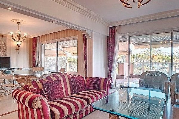 GOLFE JUAN - Annonce Appartement à vendre 4 pièces - 97 m² GOLFE JUAN - Annonce Appartement à vendre 4 pièces - 97 m²