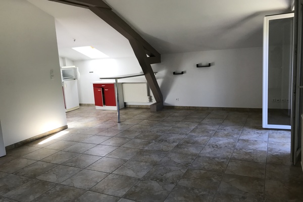 AMBÉRIEU-EN-BUGEY - Annonce Appartement à vendre 3 pièces - 67 m² AMBÉRIEU-EN-BUGEY - Annonce Appartement à vendre 3 pièces - 67 m²