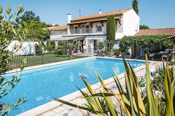 ST-RÉMY-DE-PROVENCE - Annonce Maison à vendre 6 pièces - 270 m² ST-RÉMY-DE-PROVENCE - Annonce Maison à vendre 6 pièces - 270 m²