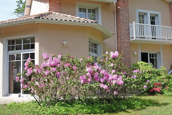 MÉZOS - Annonce Maison à vendre 9 pièces - 350 m² MÉZOS - Annonce Maison à vendre 9 pièces - 350 m²