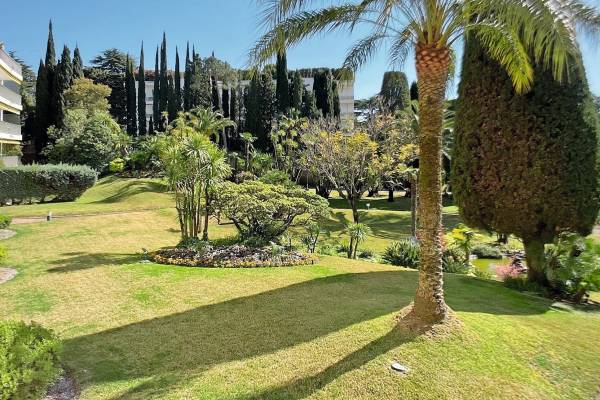 CANNES - Annonce Appartement à vendre 3 pièces - 98 m² CANNES - Annonce Appartement à vendre 3 pièces - 98 m²