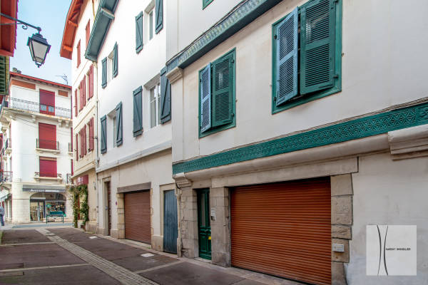 ST-JEAN-DE-LUZ - Annonce Maison à vendre 6 pièces - 185 m²