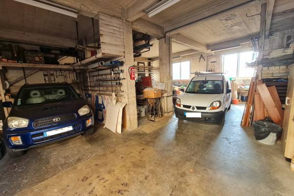 MENTON - Annonce Parking/Garage à vendre 3 pièces - 211 m²