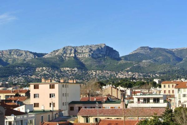 TOULON - Annonce Appartement à vendre 3 pièces - 65 m² TOULON - Annonce Appartement à vendre 3 pièces - 65 m²